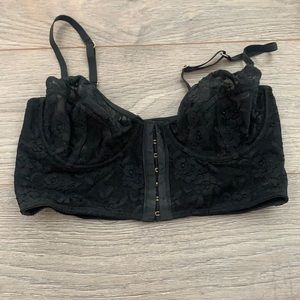 Lacey bra